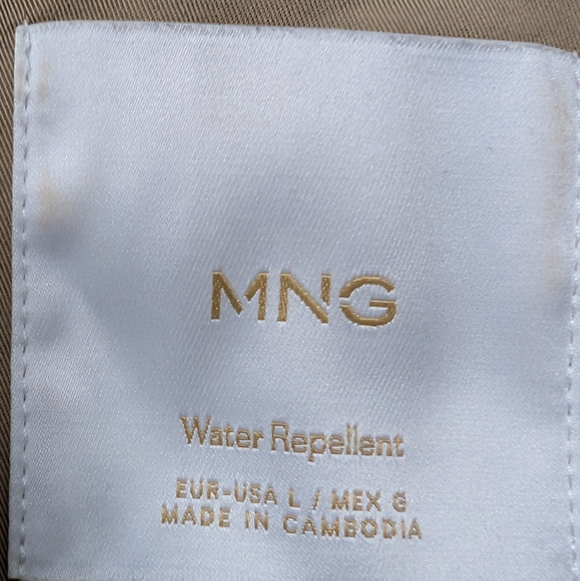 Like New! Mango Cropped trench coat with lapels - Picture 11 of 13